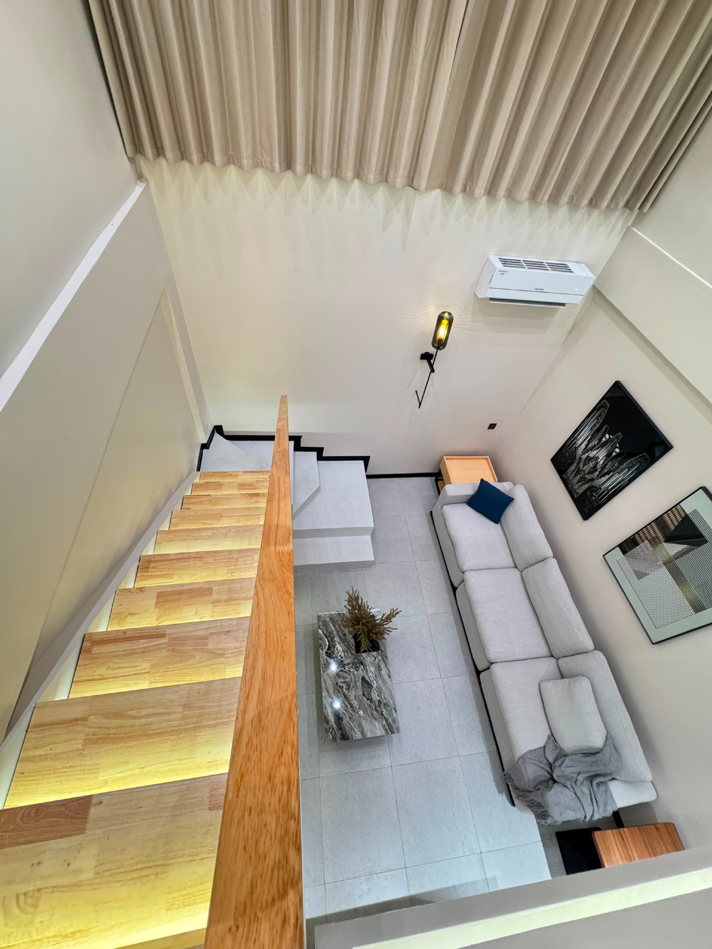 Room image 4